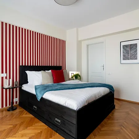 Quirky Top-floor 1br Nest In The Historic Center *