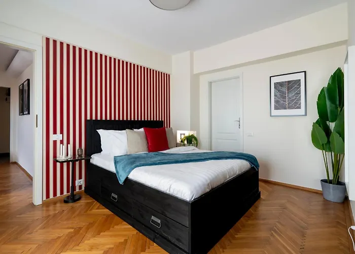 Quirky Top-floor 1br Nest In The Historic Center *