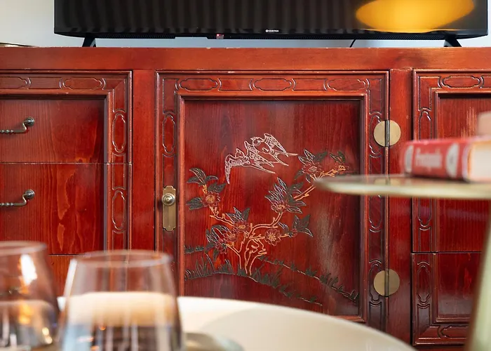 Lejlighed Quirky Top-floor 1br Nest In The Historic Center *