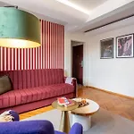 Quirky Top-floor 1br Nest In The Historic Center * Bukarest