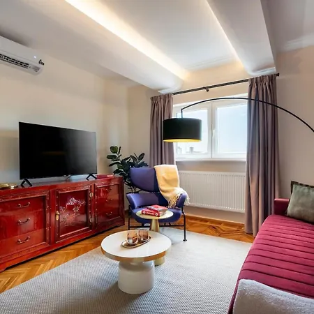 Appartement Quirky Top-floor 1br Nest In The Historic Center