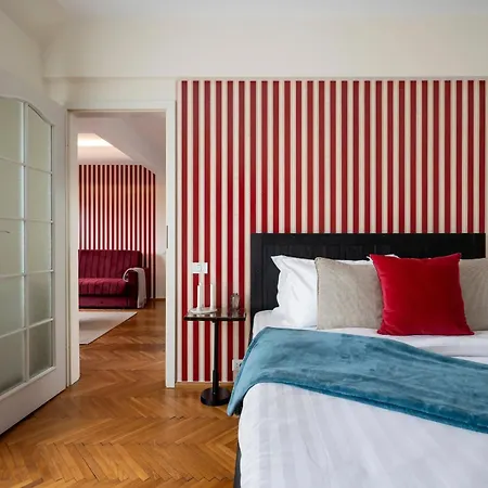 Quirky Top-floor 1br Nest In The Historic Center