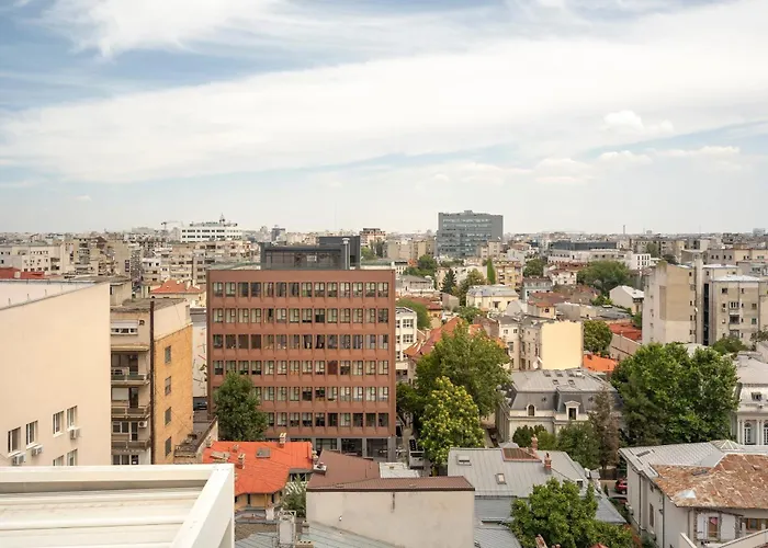 Quirky Top-floor 1br Nest In The Historic Center Appartamento